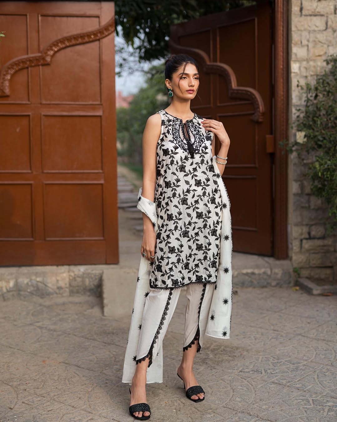 Cotton Shirt In Classic Black