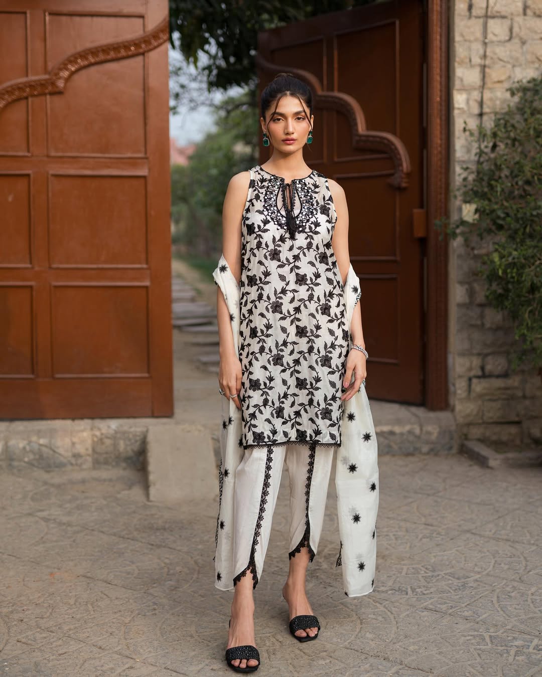 Cotton Shirt In Classic Black