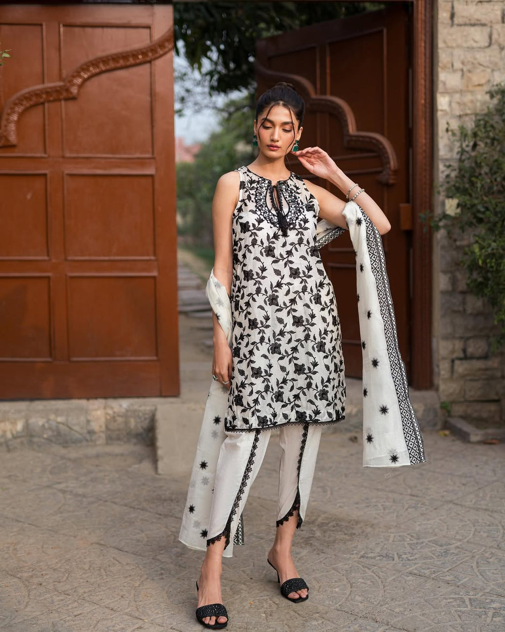 Cotton Shirt In Classic Black