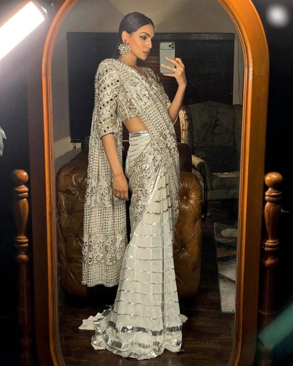 Gota lehnga sari